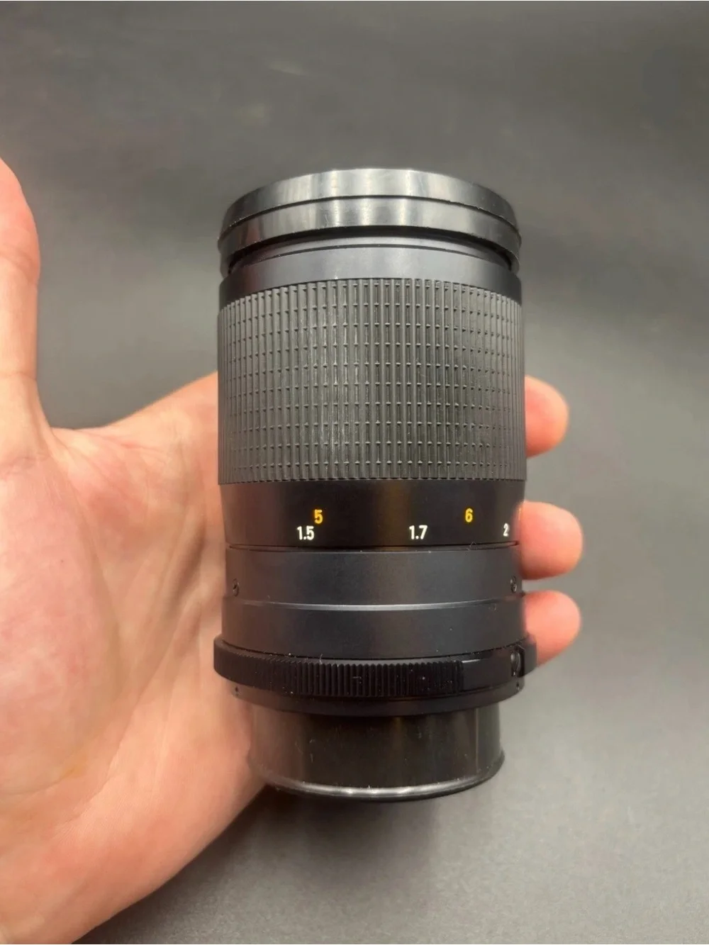 Minolta MC Celtic 135mm F3.5 Prime Lens for MC/MD Mount SLR/Mirrorless Cameras